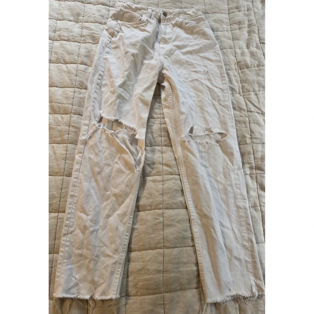 Zara jeans women's size 4 white ripped‎ holes distressed